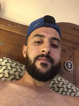 Snapshot of ClatteryPrexy chatting on 12/31/24, 01:08 ClatteryPrexy online show from 12/31/24, 01:08