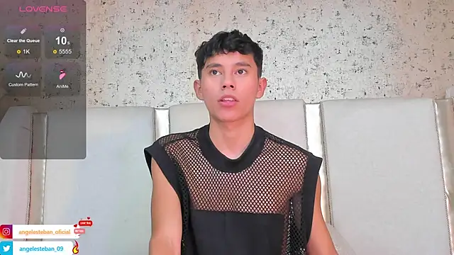 Angel esteban fx online show from 02/15/25, 03:52