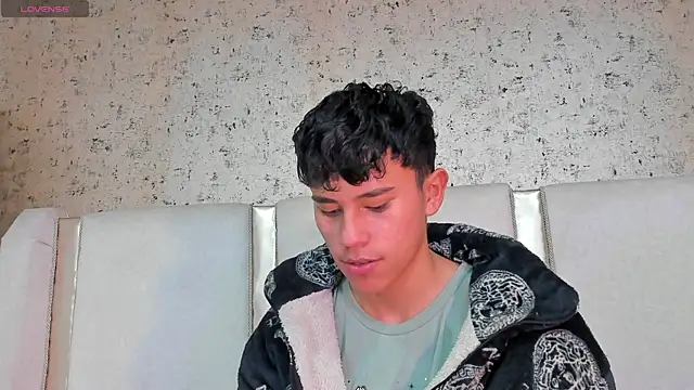 Angel esteban fx online show from 03/01/25, 10:34