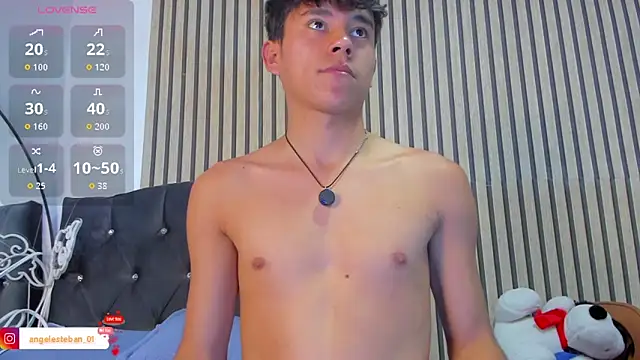 Angel esteban fx online show from 03/25/26, 09:10