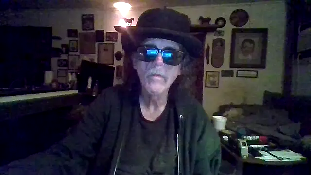 22Sub22 online show from 05/03/26, 09:59