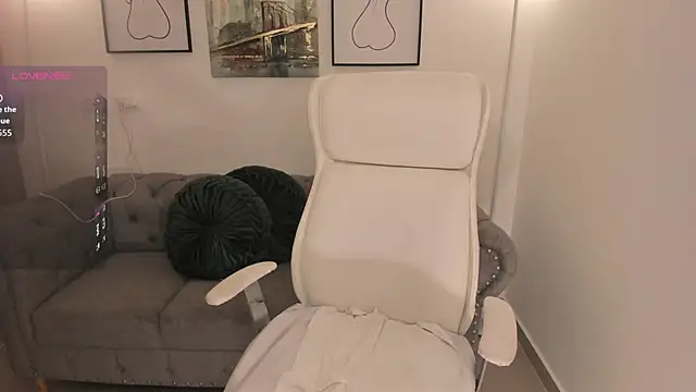 Aida adams online show from 12/19/25, 11:06