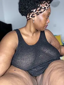 MsWhiteChocolatte online show from 04/04/26, 05:10