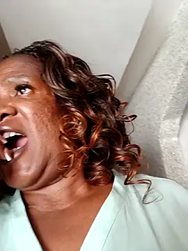 TALLNSEXY48 online show from 09/19/25, 12:28