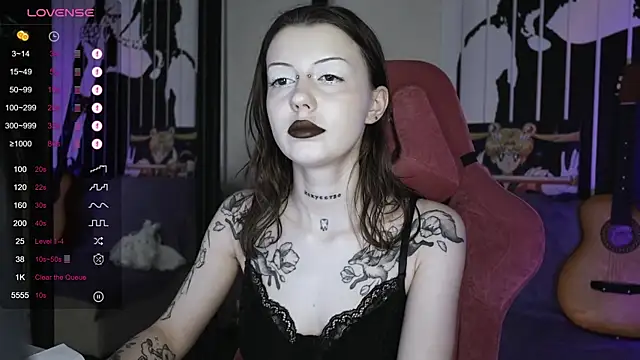 prettybones online show from 12/28/24, 08:05