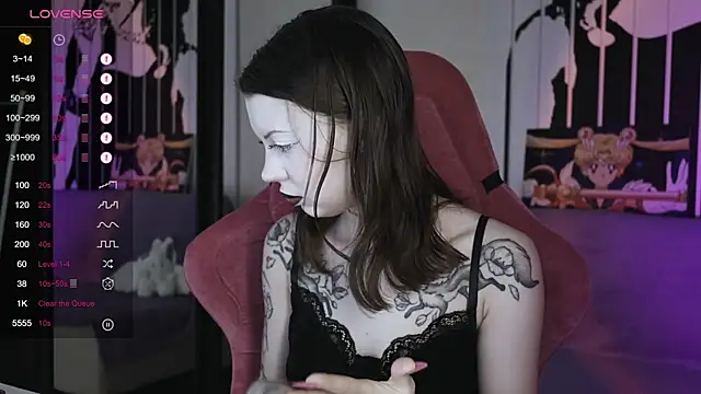 prettybones online show from 01/03/25, 06:22