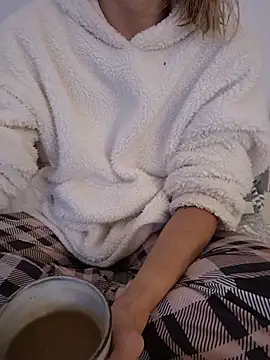 SexyErola27 online show from 01/11/26, 08:19