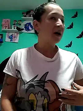 emilypoppy3 online show from 12/17/24, 06:53