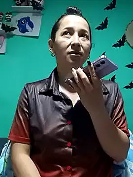 emilypoppy3 online show from 01/14/25, 03:57