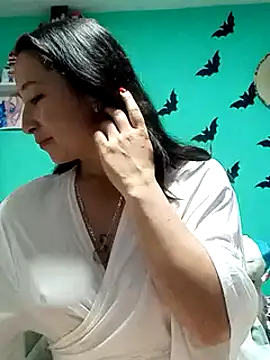 emilypoppy3 online show from 02/19/25, 03:06