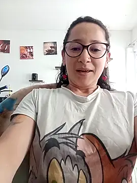 emilypoppy3 online show from 03/02/26, 08:04