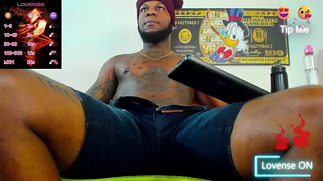 wotton 17 online show from 11/17/25, 11:21