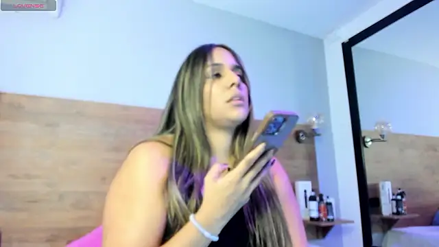 DeboraEvans online show from 02/05/26, 08:24