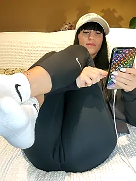 Melody87 online show from 10/06/25, 08:17