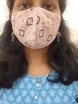 Angleannie online show from 10/28/25, 02:20