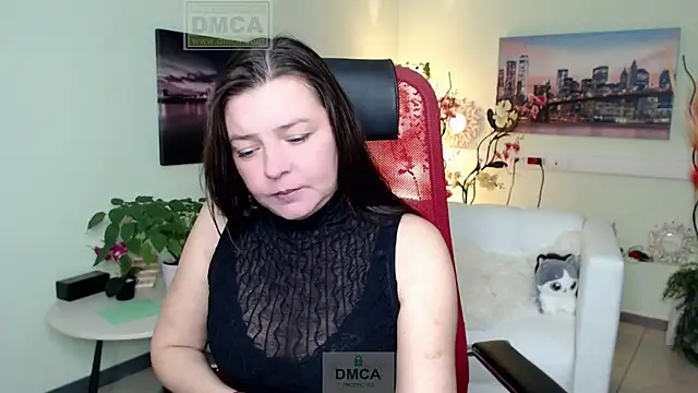 Lily flower7 online show from 11/06/25, 04:13