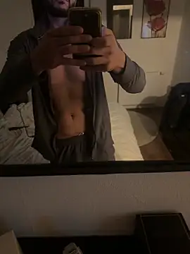 Guitccch online show from 09/27/25, 05:23