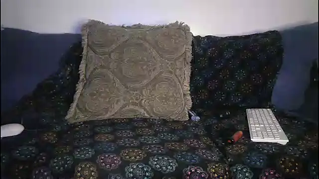 samone9 online show from 12/15/25, 12:26