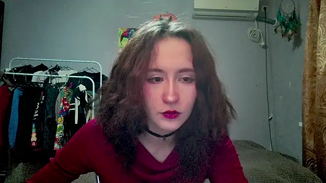 JoannaTompson online show from 09/30/25, 11:43