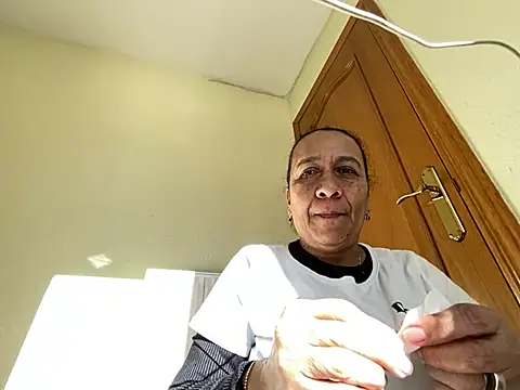 sweeviolet online show from 01/13/25, 02:00