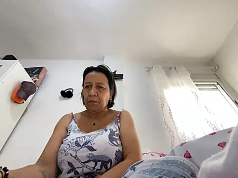 sweeviolet online show from 03/26/26, 08:31