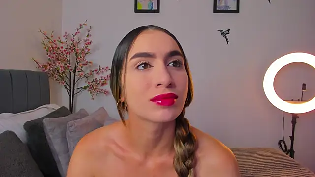 im sarah34 online show from 02/13/25, 06:30