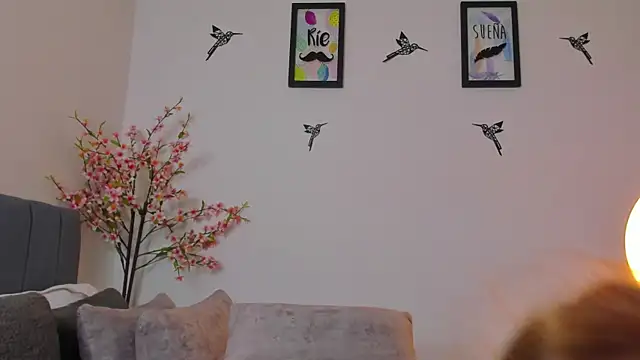 im sarah34 online show from 02/15/25, 10:22