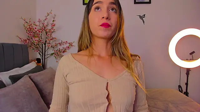 im sarah34 online show from 02/22/25, 02:50