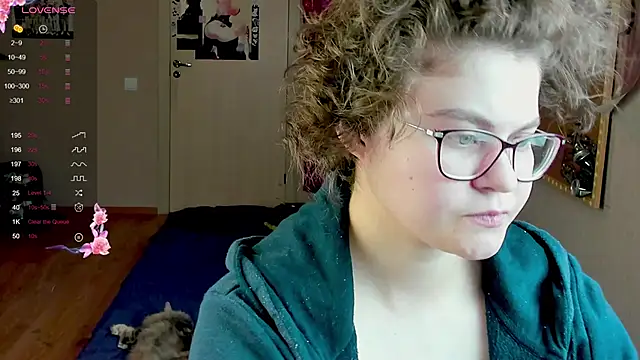 Snapshot of Sashy_Way chatting on 12/04/24, 09:46 Sashy Way online show from 12/04/24, 09:46