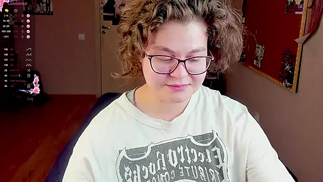 Snapshot of Sashy_Way chatting on 01/23/25, 07:07 Sashy Way online show from 01/23/25, 07:07