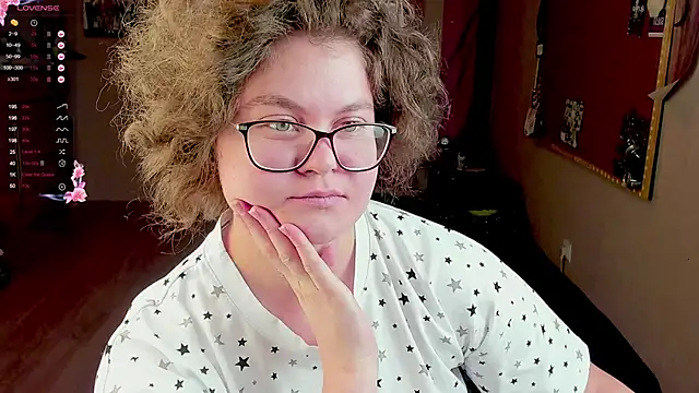 Snapshot of Sashy_Way chatting on 02/11/25, 05:40 Sashy Way online show from 02/11/25, 05:40