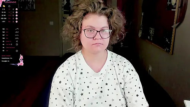 Snapshot of Sashy_Way chatting on 02/13/25, 06:38 Sashy Way online show from 02/13/25, 06:38