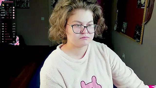 Snapshot of Sashy_Way chatting on 03/09/25, 07:05 Sashy Way online show from 03/09/25, 07:05