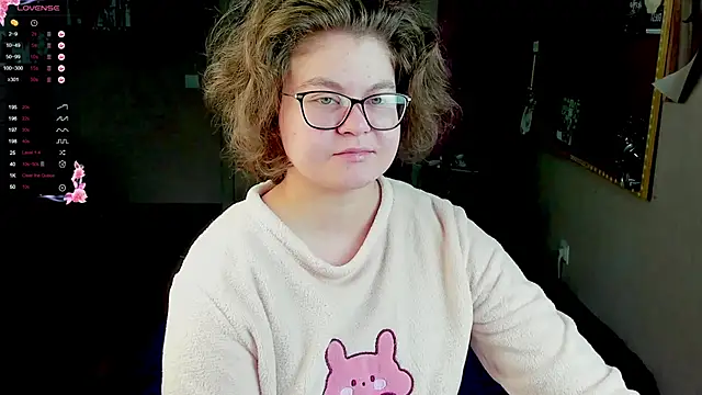 Snapshot of Sashy_Way chatting on 03/10/25, 04:25 Sashy Way online show from 03/10/25, 04:25