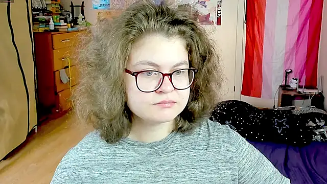 Snapshot of Sashy_Way chatting on 10/10/25, 08:13 Sashy Way online show from 10/10/25, 08:13