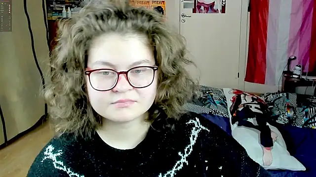 Snapshot of Sashy_Way chatting on 10/31/25, 10:38 Sashy Way online show from 10/31/25, 10:38