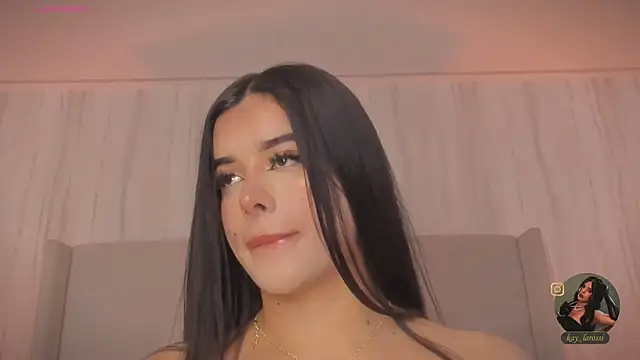 kaylarossi online show from 04/13/26, 07:41