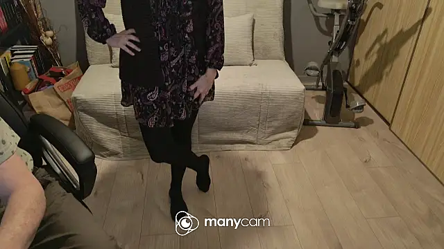 lolacharlyxh online show from 02/01/25, 06:08