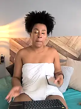 EmmilyBrant online show from 01/18/25, 04:10