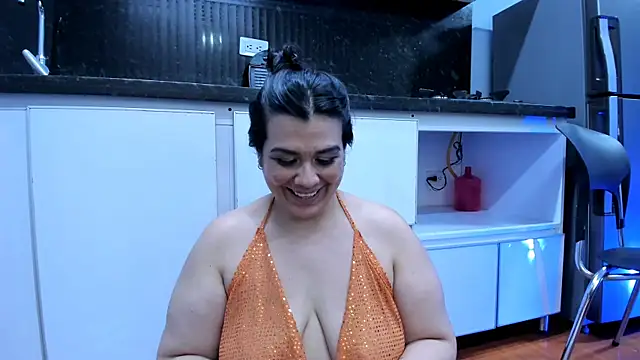 Snapshot of martina_foxy_ chatting on 02/27/25, 06:31 martina foxy online show from 02/27/25, 06:31