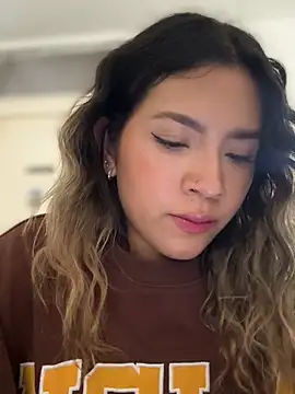 Snapshot of Mila_Morgan chatting on 01/30/25, 09:14 Mila Morgan online show from 01/30/25, 09:14