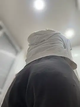 Snapshot of Mila_Morgan chatting on 03/20/25, 05:25 Mila Morgan online show from 03/20/25, 05:25