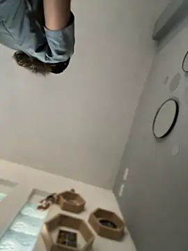 Snapshot of Mila_Morgan chatting on 11/27/25, 02:41 Mila Morgan online show from 11/27/25, 02:41