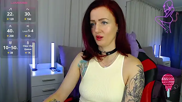 ElisaJane online show from 12/28/24, 08:25