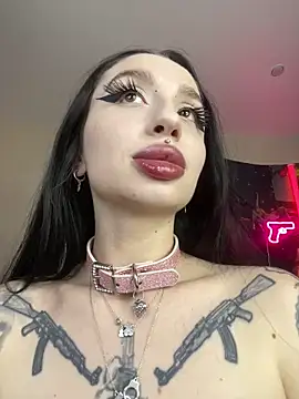 Molly  Moon online show from 05/20/26, 03:13