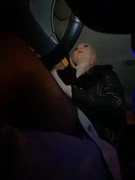 MerlinDave online show from 12/29/24, 01:34