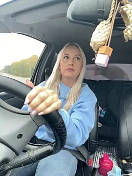 MerlinDave online show from 09/21/25, 01:29