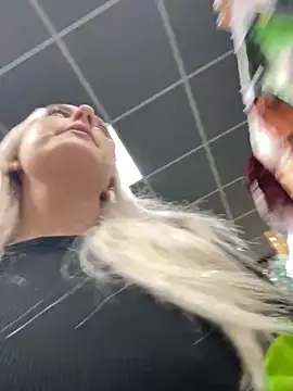 MerlinDave online show from 09/23/25, 01:41