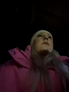 MerlinDave online show from 11/28/25, 01:52