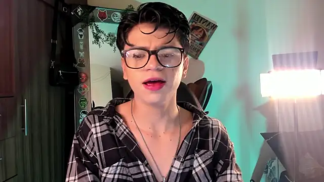 Snapshot of marckalexis chatting on 10/29/25, 09:27 marckalexis online show from 10/29/25, 09:27